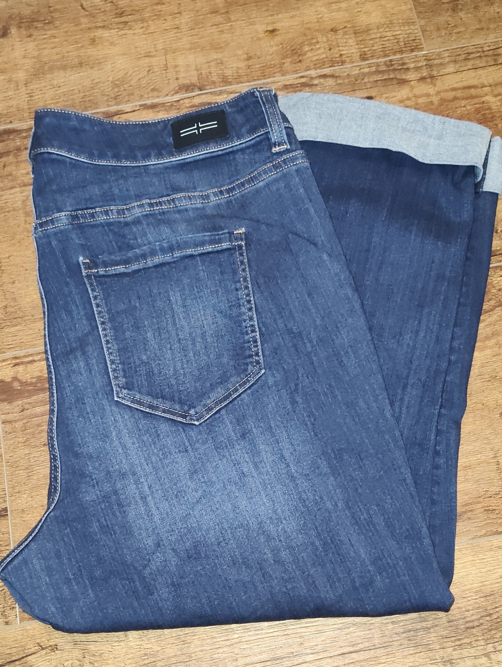Liverpool Dark Indigo "the CROP" Jeans